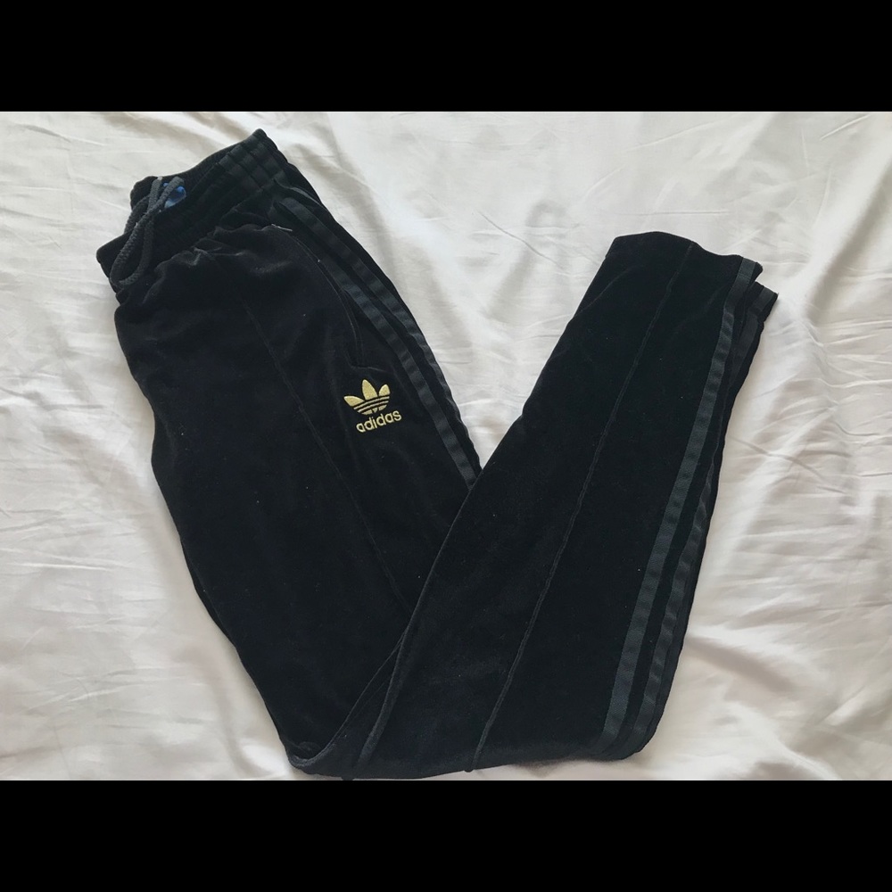 Adidas velvet limited edition track pant XS